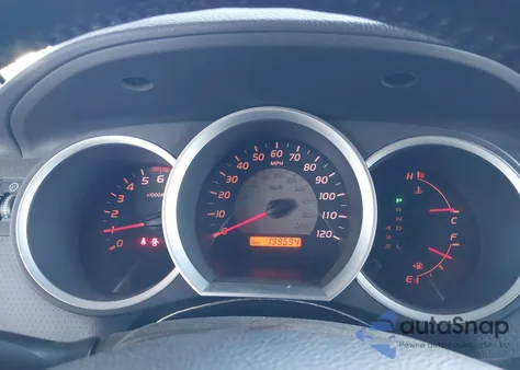 2005 Toyota Tacoma Prerunner V6 z USA, uszkodzony, nr VIN 5TEJU62N15Z111832